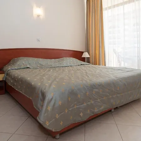 Hotel apartamentowy Poseidon Słoneczny Brzeg