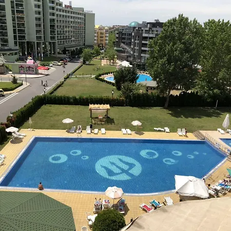 Poseidon Lägenhetshotell Slăntjev Brjag