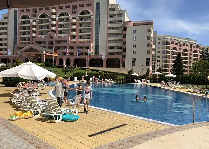 Hotel de apartamente Poseidon 4*